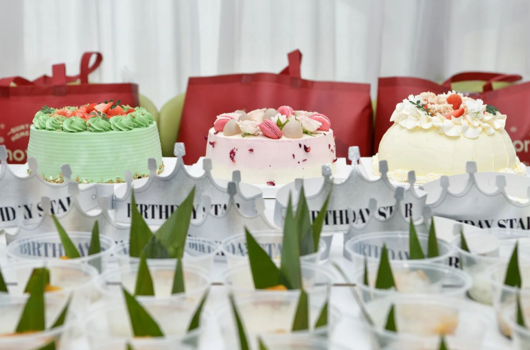 Born in midsummer, we greet the Dragon Boat Festival